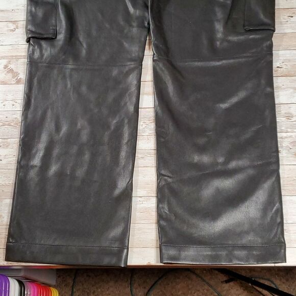 NEW‎ NWT Women's Apt. 9® + Cara Santana Faux Leather Cargo Pants Size 14 - Picture 8 of 11